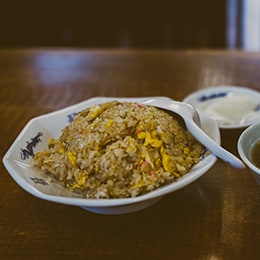 An image of fried rice served in a plate